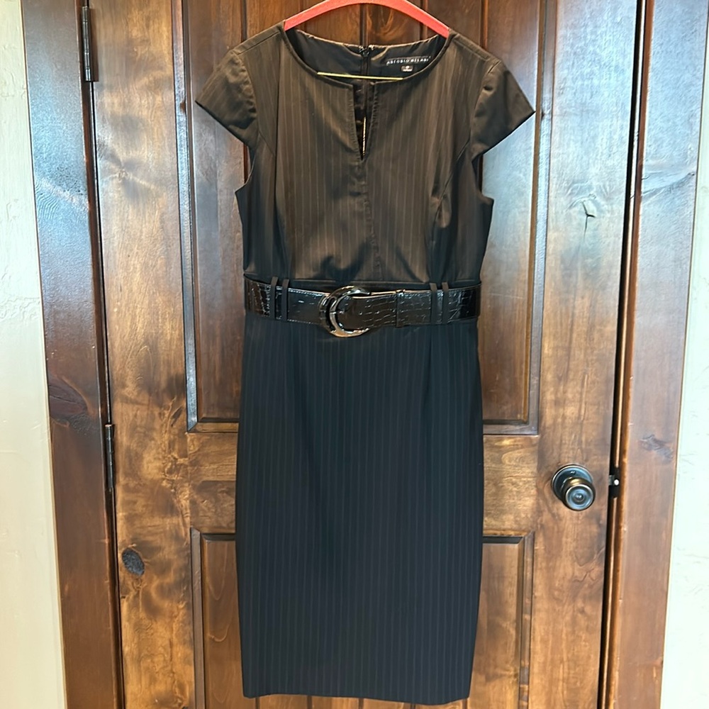 Worn 1 time, beautiful black dress